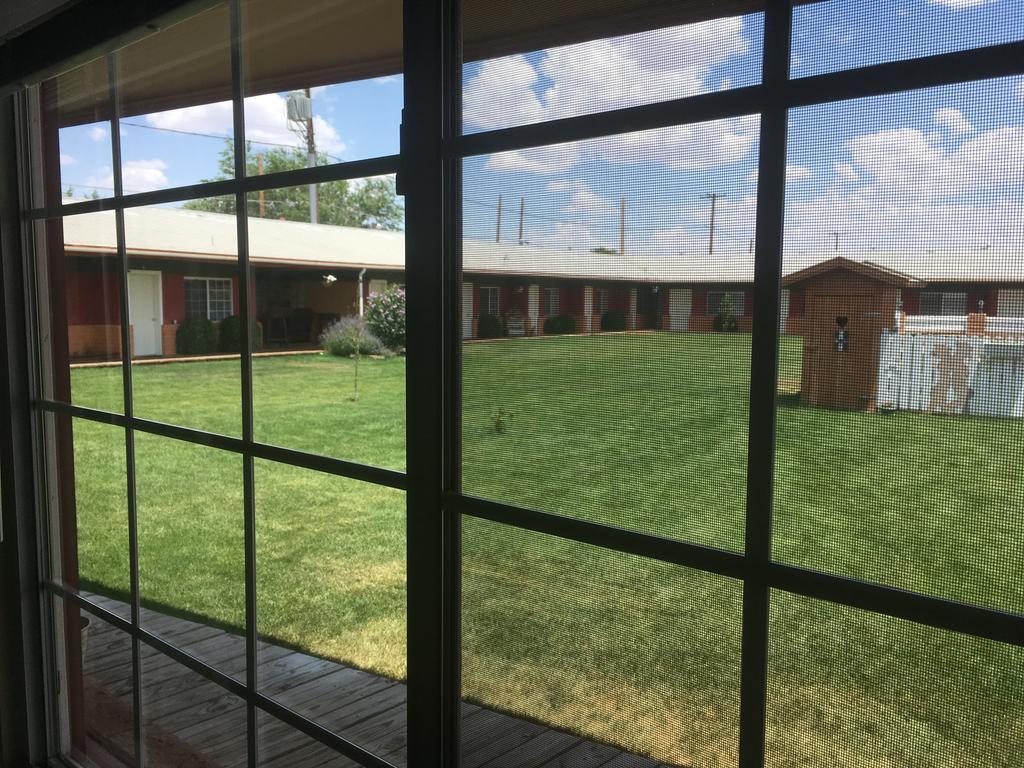 Globetrotter Lodge Holbrook Buitenkant foto